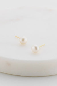 Earring - Leah Pearl Stud
