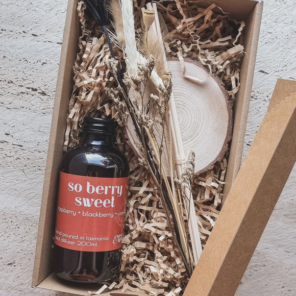 Everwood Reed Diffuser - So Berry Sweet