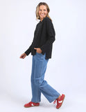 Foxwood Jayne Throw on Top - Black