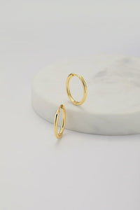 Earrings - Delilah Medium Hoop Gold