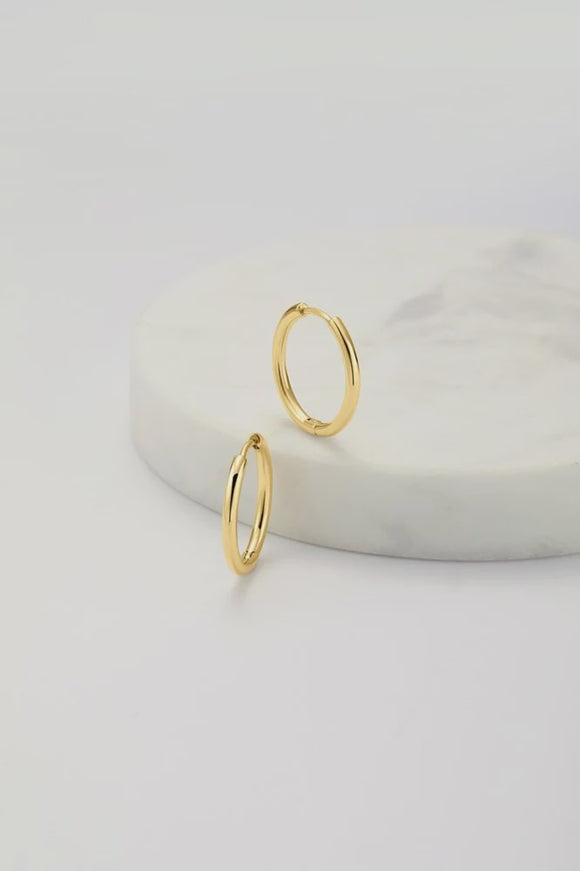 Earrings - Delilah Medium Hoop Gold