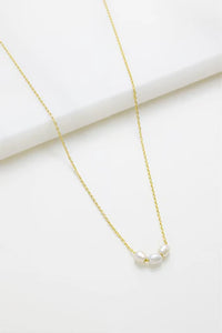 Zafino Mini Pearl Necklace - Gold