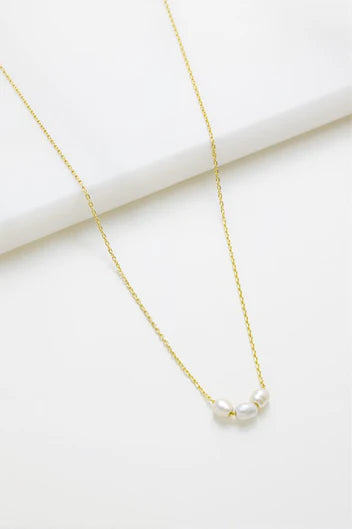 Zafino Mini Pearl Necklace - Gold