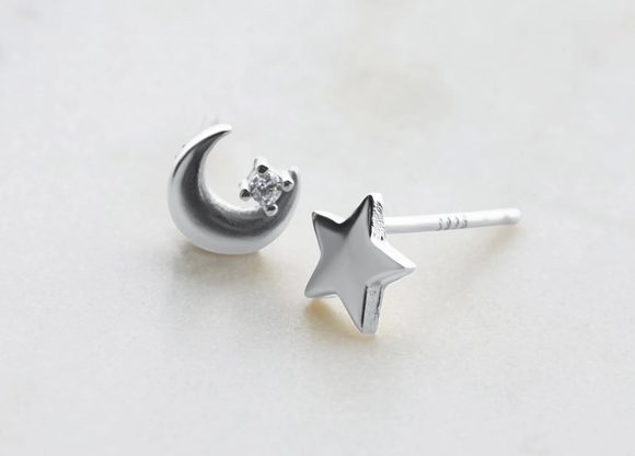 Zafino Earrings - Star and Moon Stud - Silver