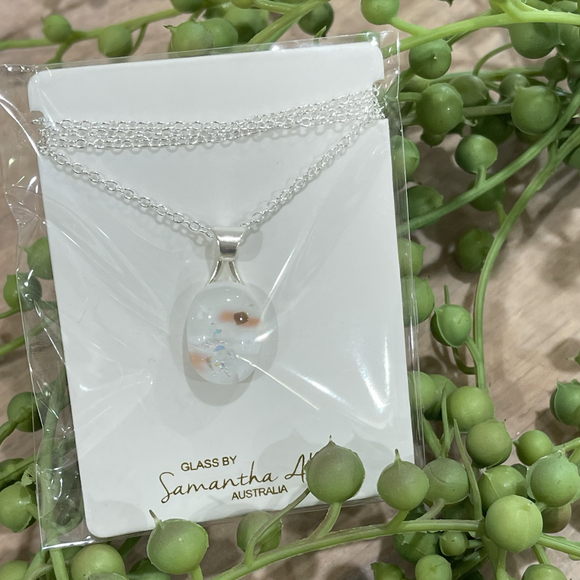 Samantha Abbott Glass Drop Necklace - Peachy