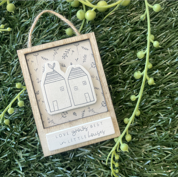 Moments Mini Hanging Plaque - Little houses