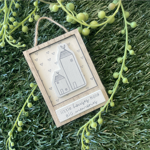 Moments Mini Hanging Plaque - Memories