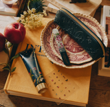 GLASSHOUSE FRAGRANCE Mother's Day Hand & Nail Set - Lost in Amalfi
