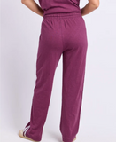 Foxwood Power Pant - Plum