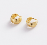Zafino Earrings Gia Hoop