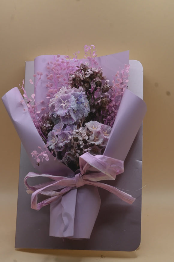 Fresh Bloom Preserved Flower Card