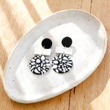 KiKi Earrings - Round Pebble